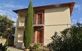 Villa Fe -Choose Panoramic View, Jacuzzi, Private Parking